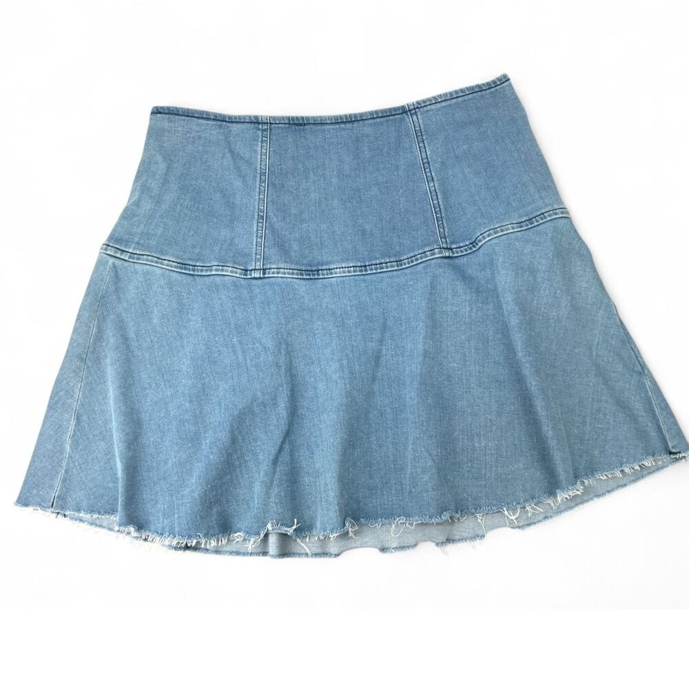 FREE PEOPLE| 12 | Women's Highlands Denim Skirt Short Mini Denim Blue Jean - Picture 2 of 4